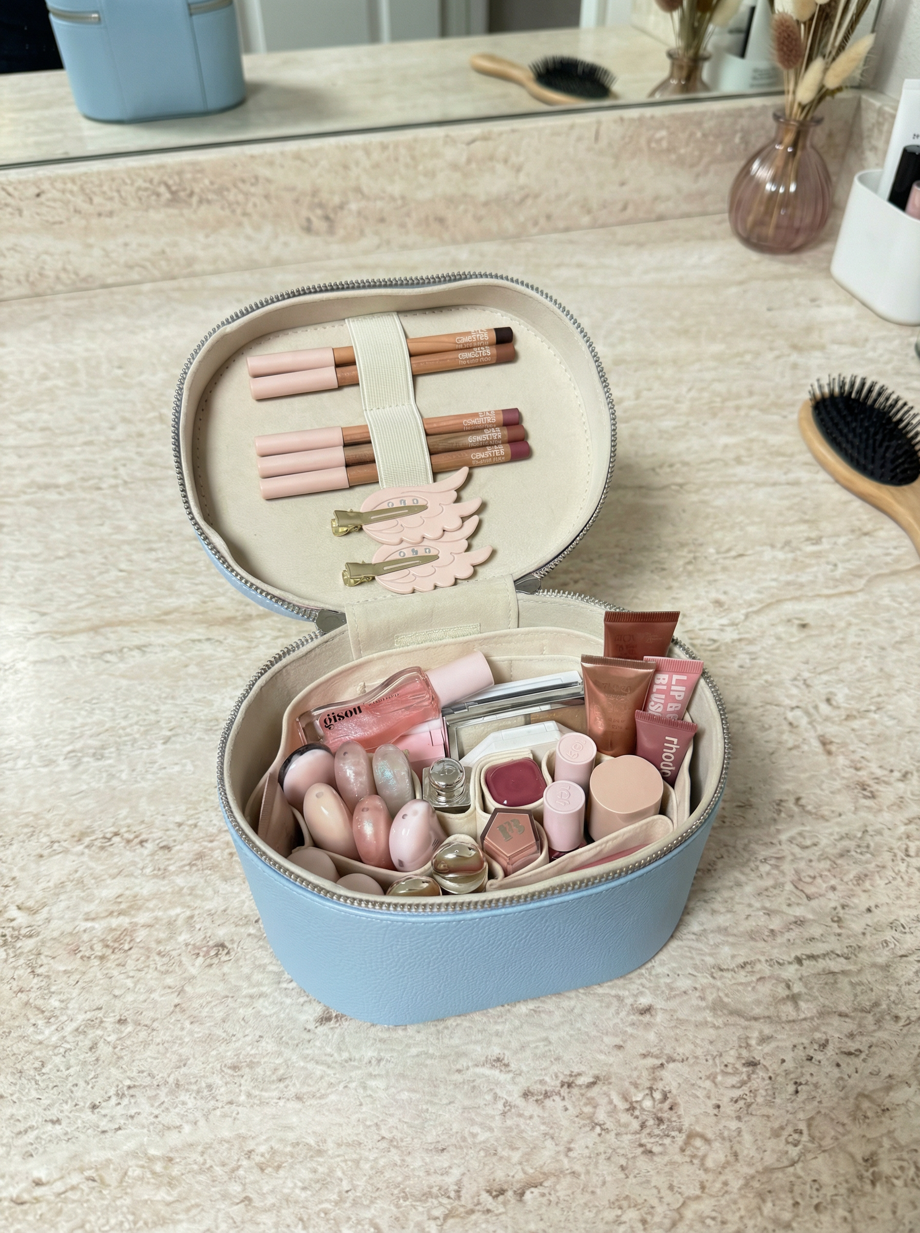 Essentials Makeup Baby Blue