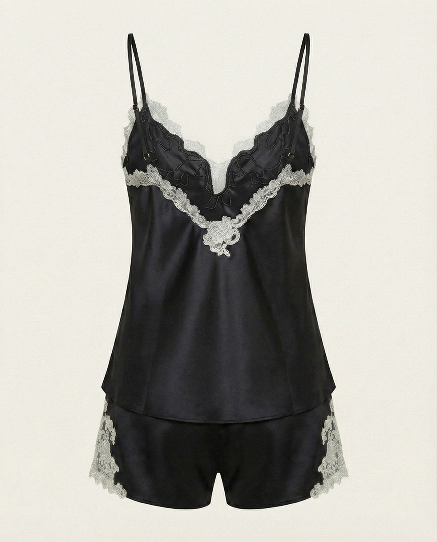 Mira Silk Set in Noir