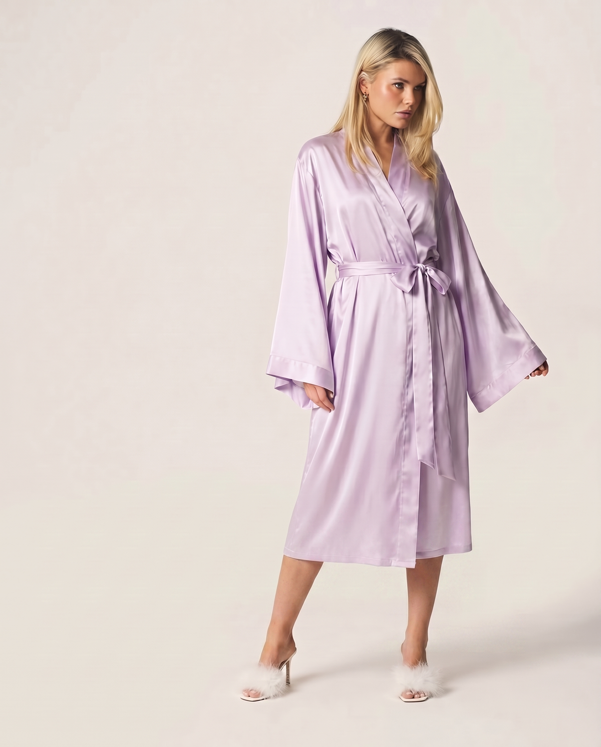 Violet Mantle Robe Violette Midi in Lilac – Maison Robes